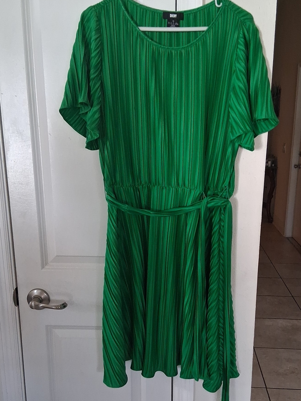 B:  DKNY Emerald Green Pleated Short-Sleeve Belted Dress